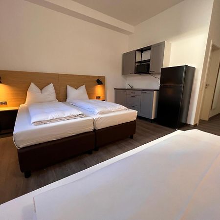 24Seven Apartments - Self Check-In Altdorf  Esterno foto