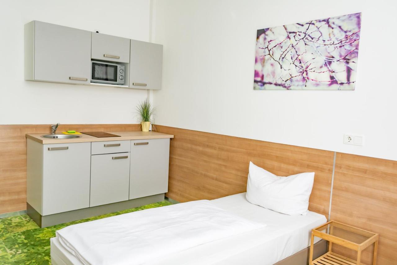 24Seven Apartments - Self Check-In Altdorf  Esterno foto